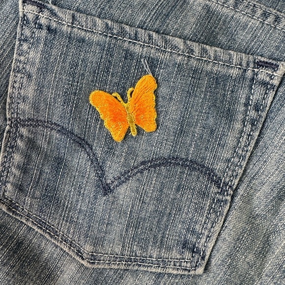 Levi’s cutoff Shorts Festival Denim Tree & Berry Appliqué SZ 4 - Picture 4 of 6
